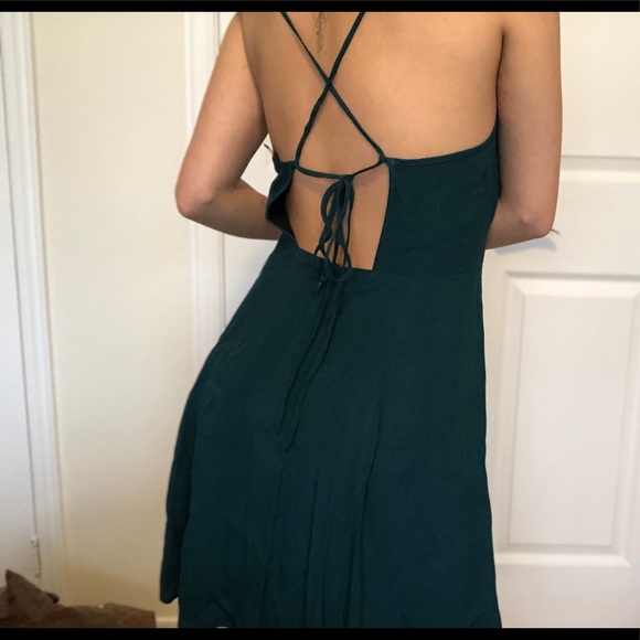 FOREVER 21 Criss Cross Dress - Picture 2 of 2